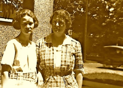 Crane, Edith and Dorothy