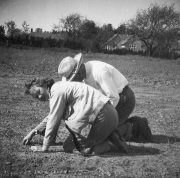Price, Dorothy and Donald garden