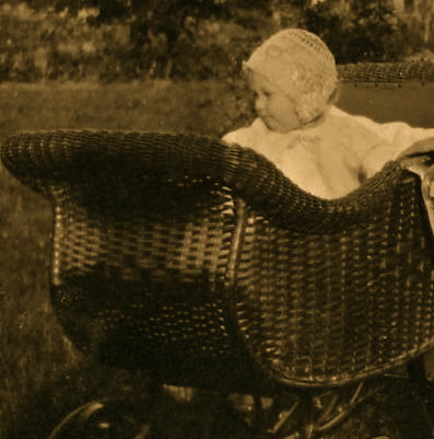 G 2C Gertrude,HelenWilcox